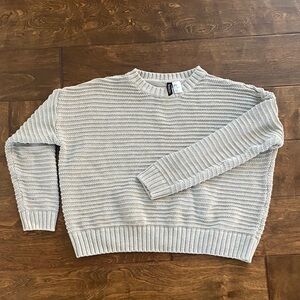 H&M Light Gray Knit Sweater